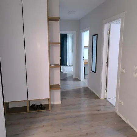 شقة Deasapartments 2 تيرانا